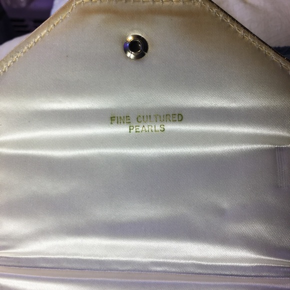 Fine cultured pearls - Picture 7 of 10